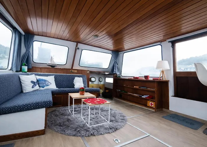 Abdll Botel Dinant